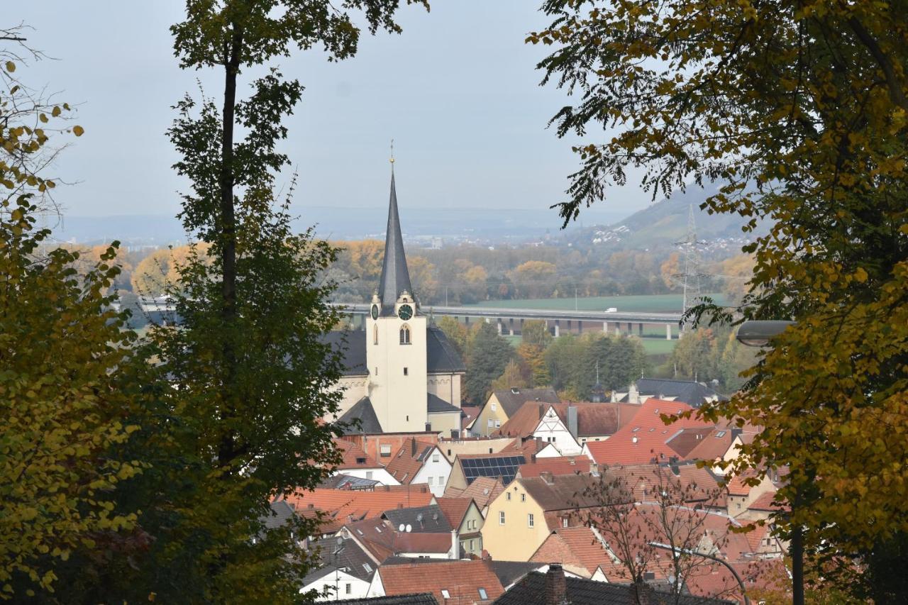 Pension Maintal Eltmann Buitenkant foto