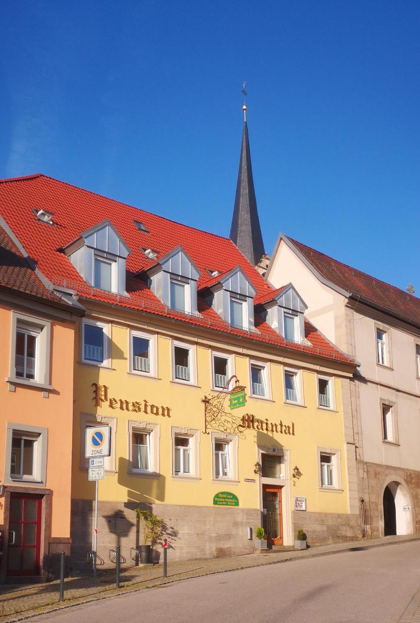 Pension Maintal Eltmann Buitenkant foto